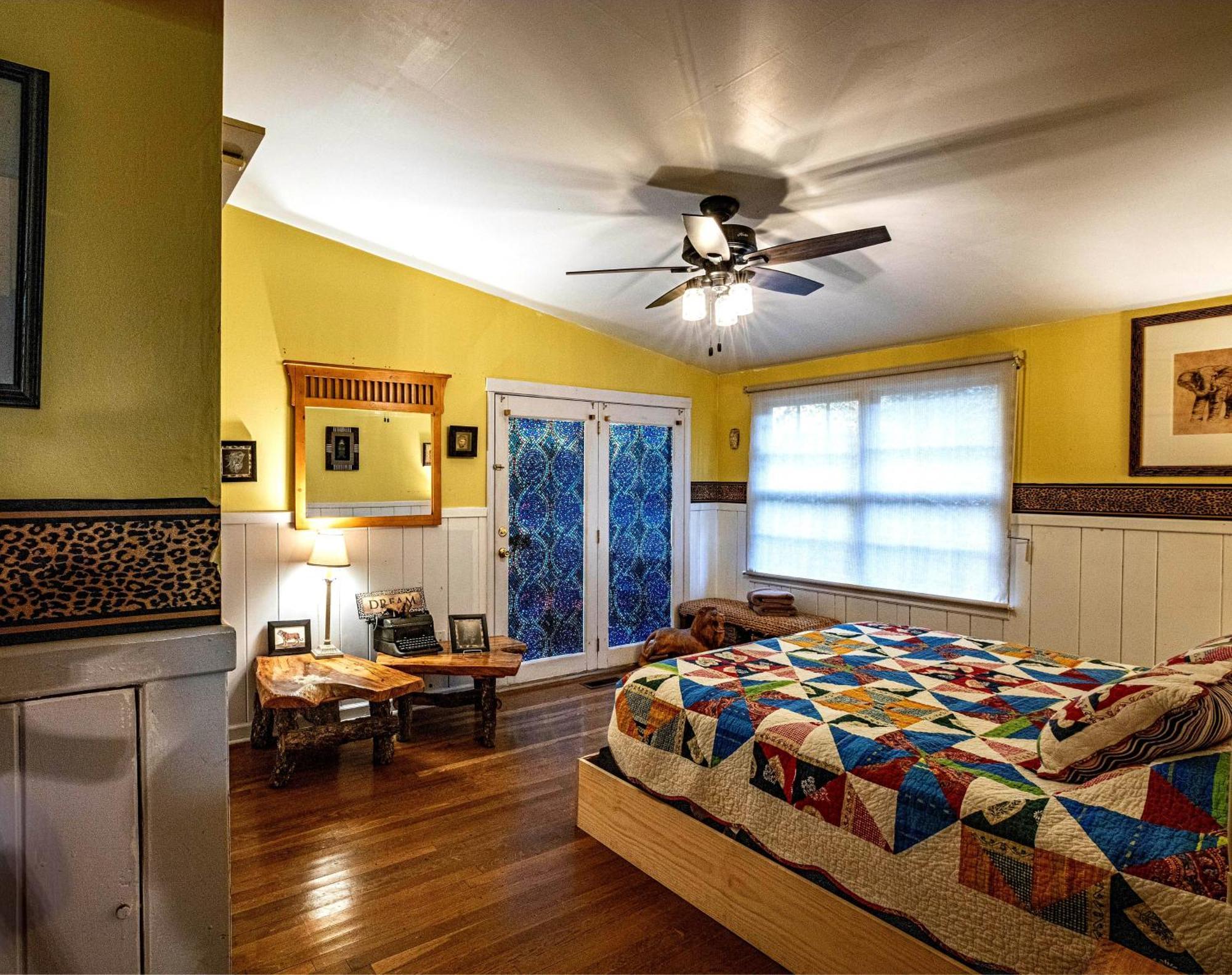 Bear Creek Lodge And Cabins In Helen Ga - Pet Friendly, River On Property, Walking Distance To Downtown เฮเลน ภายนอก รูปภาพ