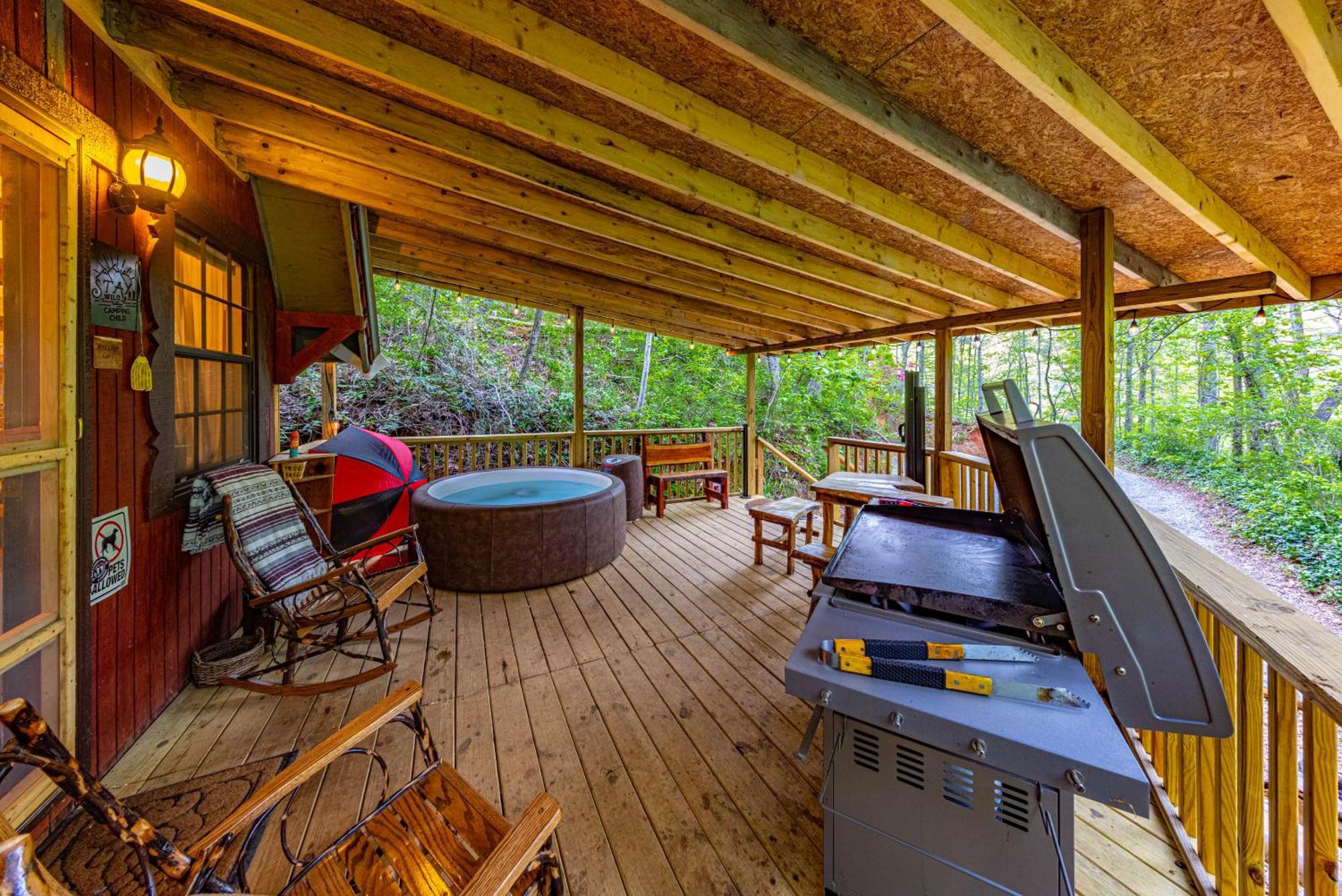 Bear Creek Lodge And Cabins In Helen Ga - Pet Friendly, River On Property, Walking Distance To Downtown เฮเลน ภายนอก รูปภาพ